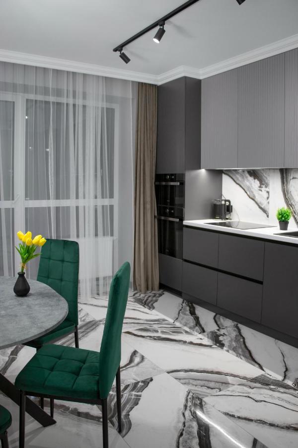 Royal 2 Apartments On Shevchenka 38 Str Lvov Exteriér fotografie