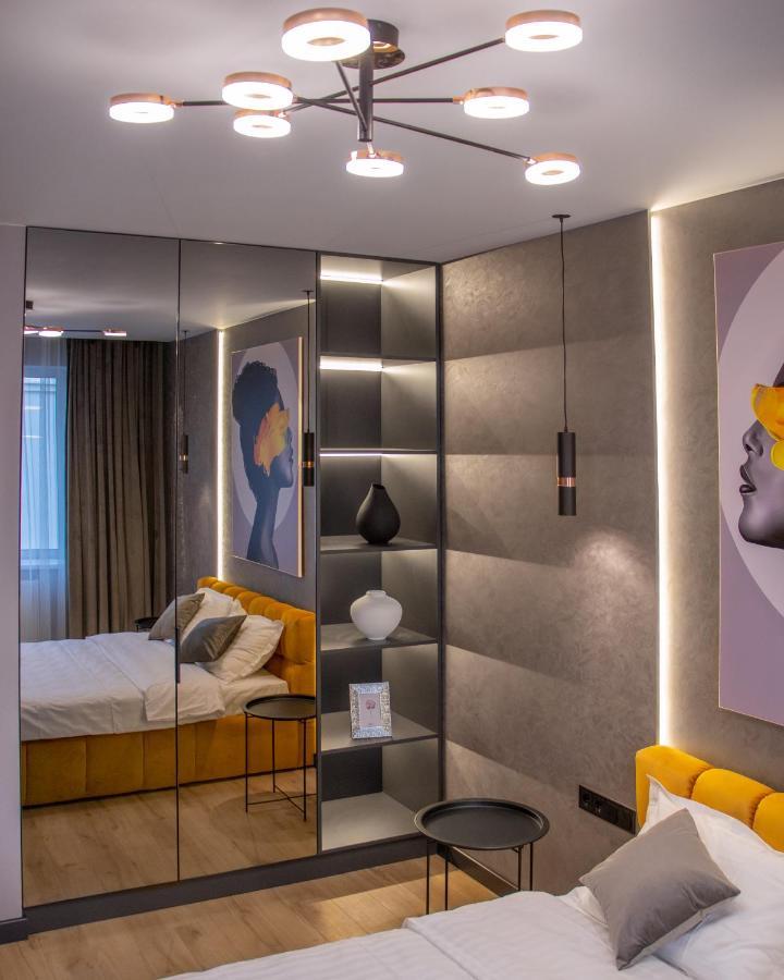 Royal 2 Apartments On Shevchenka 38 Str Lvov Exteriér fotografie